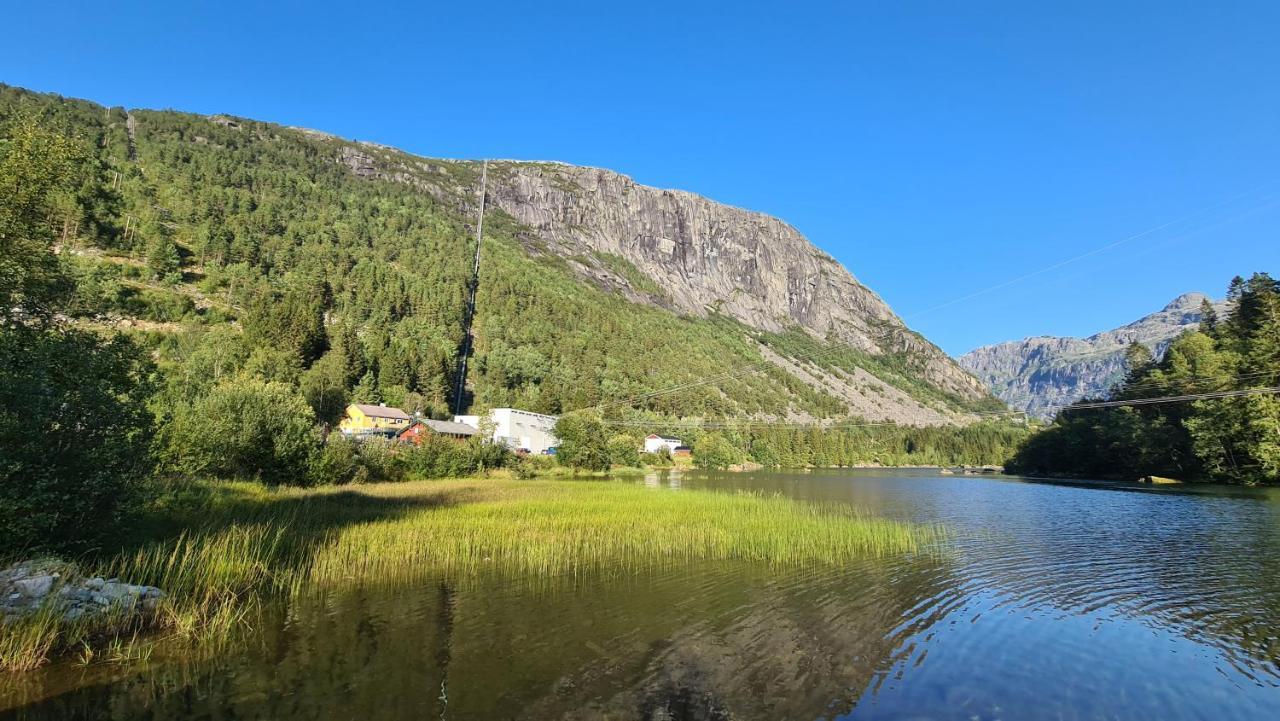 Trolltunga Lodge Odda Exterior photo